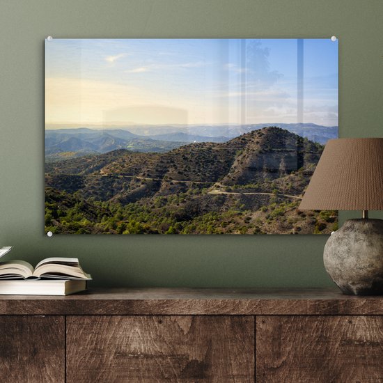 Peinture sur verre - Les montagnes de Trodos à Chypre lors d'une journée ensoleillée - 60x40 cm - Peintures sur Verre Peintures - Photo sur Glas