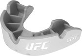 OPRO UFC Silver Superior Fit Mouthguard - Maat Senior