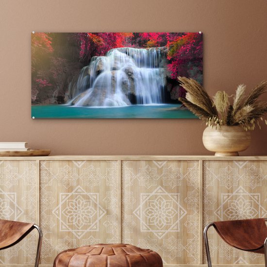 Glasschilderij - Acrylplaat - Waterval - Japanse esdoorn - Rood - Water - Foto op glas - Acrylglas - Glazen schilderij - Kamer decoratie - 80x40 cm - Wanddecoratie