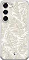 Casimoda® hoesje - Geschikt voor Samsung Galaxy S23 - Palmy Leaves Beige - 2-in-1 case - Schokbestendig - Natuur - Verhoogde randen - Bruin/beige, Transparant