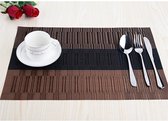 Set van 6 placemats 30 x 45 cm, antislip, wasbaar, pvc-tafelmatten, scheurvast, hittebestendig, vuilafstotende en wasbare placemats voor keuken, eettafel zwart/bruin