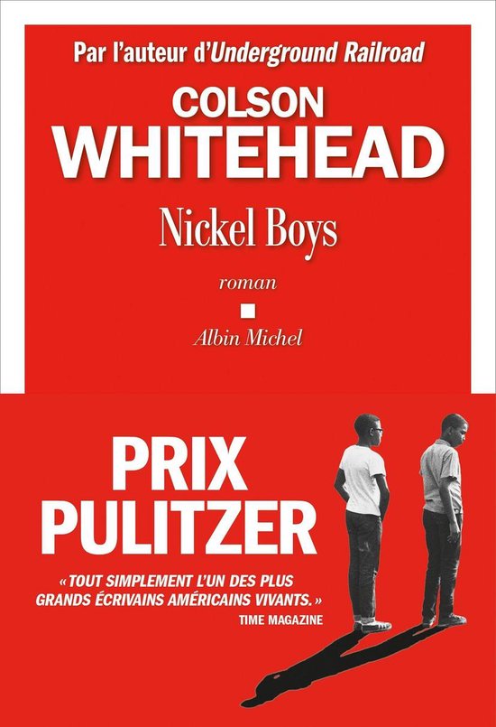 Livre "Nickel Boys" de Colson Whitehead, avec deux silhouettes et le texte "PRIX PULITZER".