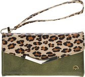 Mobilize - iPhone SE (2020) Hoesje - Clutch Case Luipaard Groen