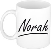 Norah naam cadeau mok / beker sierlijke letters - Cadeau collega/ moederdag/ verjaardag of persoonlijke voornaam mok werknemers