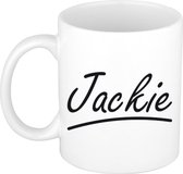 Jackie naam cadeau mok / beker sierlijke letters - Cadeau collega/ moederdag/ verjaardag of persoonlijke voornaam mok werknemers