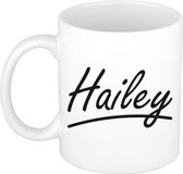 Hailey naam cadeau mok / beker sierlijke letters - Cadeau collega/ moederdag/ verjaardag of persoonlijke voornaam mok werknemers