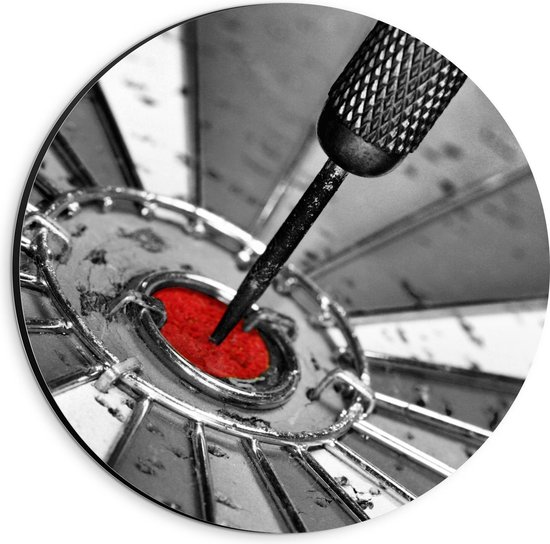 Dibond Wandcirkel - Dartpijl in Rode Roos van Zwart/Wit Dartbord - 20x20cm Foto op Aluminium Wandcirkel (met ophangsysteem)