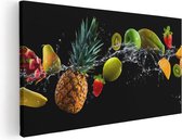 Artaza Canvas Schilderij Fruit Met Water Op Zwart Achtergrond - 40x20 - Klein - Foto Op Canvas - Canvas Print