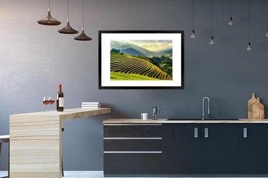 Affiche avec cadre Rizières en terrasses avec paysage de montagne au Vietnam - 90x60 cm