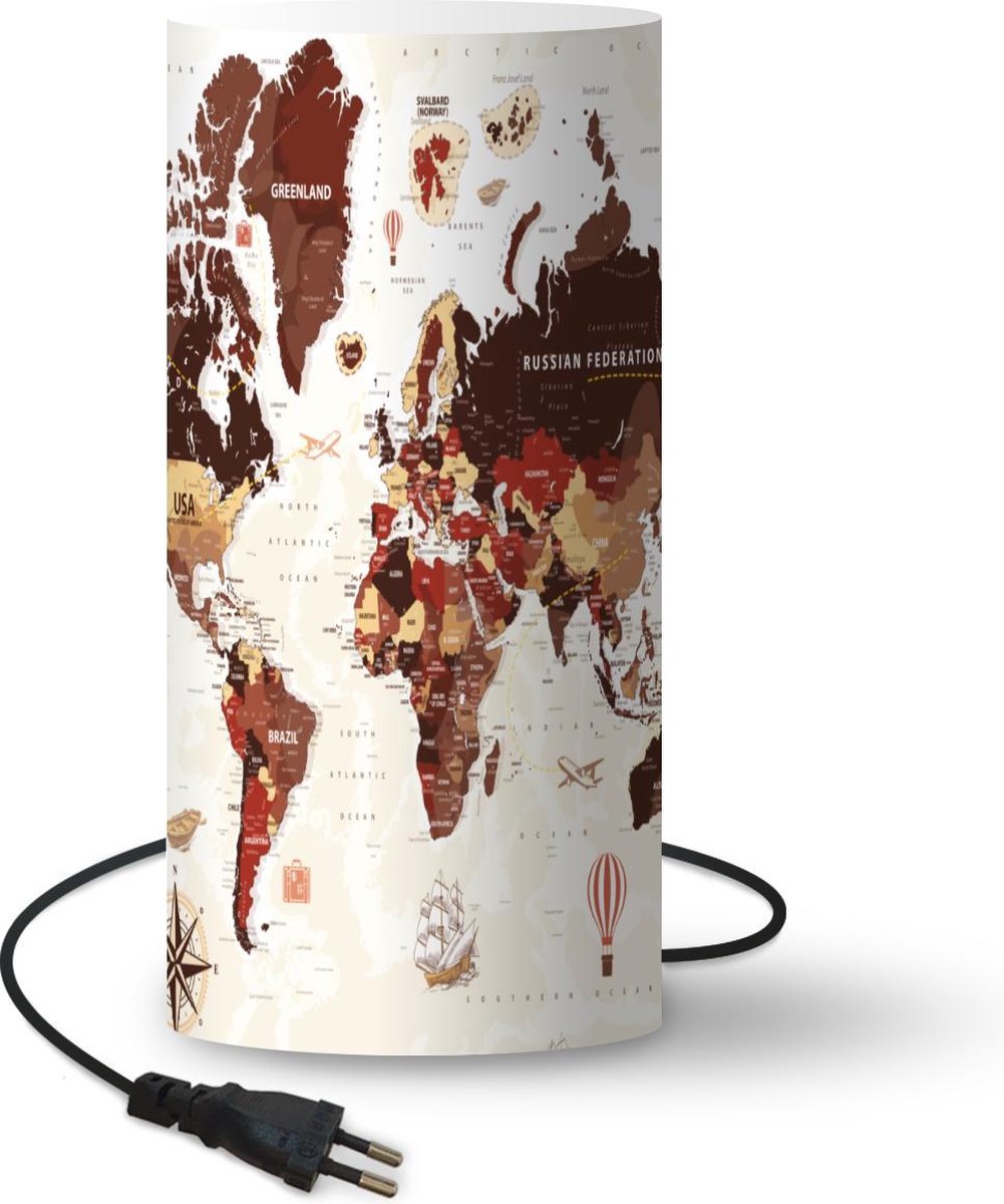 Lamp - Nachtlampje - Tafellamp slaapkamer - Wereldkaart - Bruin - Rood - 54 cm hoog - Ø24.8 cm - Inclusief LED lamp
