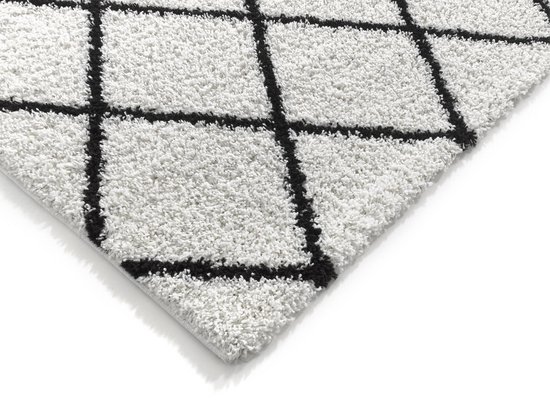 Flycarpets Candy Diamond Vloerkleed - 120x170cm - Crème/Zwart Geruit - Hoogpolig - flycarpets