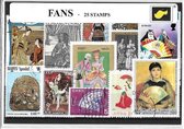 Waaiers – Luxe postzegel pakket (A6 formaat) : collectie van 25 verschillende postzegels van waaiers – kan als ansichtkaart in een A6 envelop - authentiek cadeau - kado - geschenk