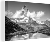 Canvas Schilderij Zwitserse Matterhorn in de middag naast de Riffelsee in Zermatt - zwart wit - 120x80 cm - Wanddecoratie