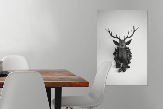 Tableau sur toile Tête de cerf au mur - noir et blanc - 60x90 cm - Décoration murale