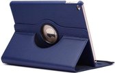 Case2go - Tablet hoes geschikt voor iPad 9.7 inch (2017/2018) - draaibare book case - Donker Blauw