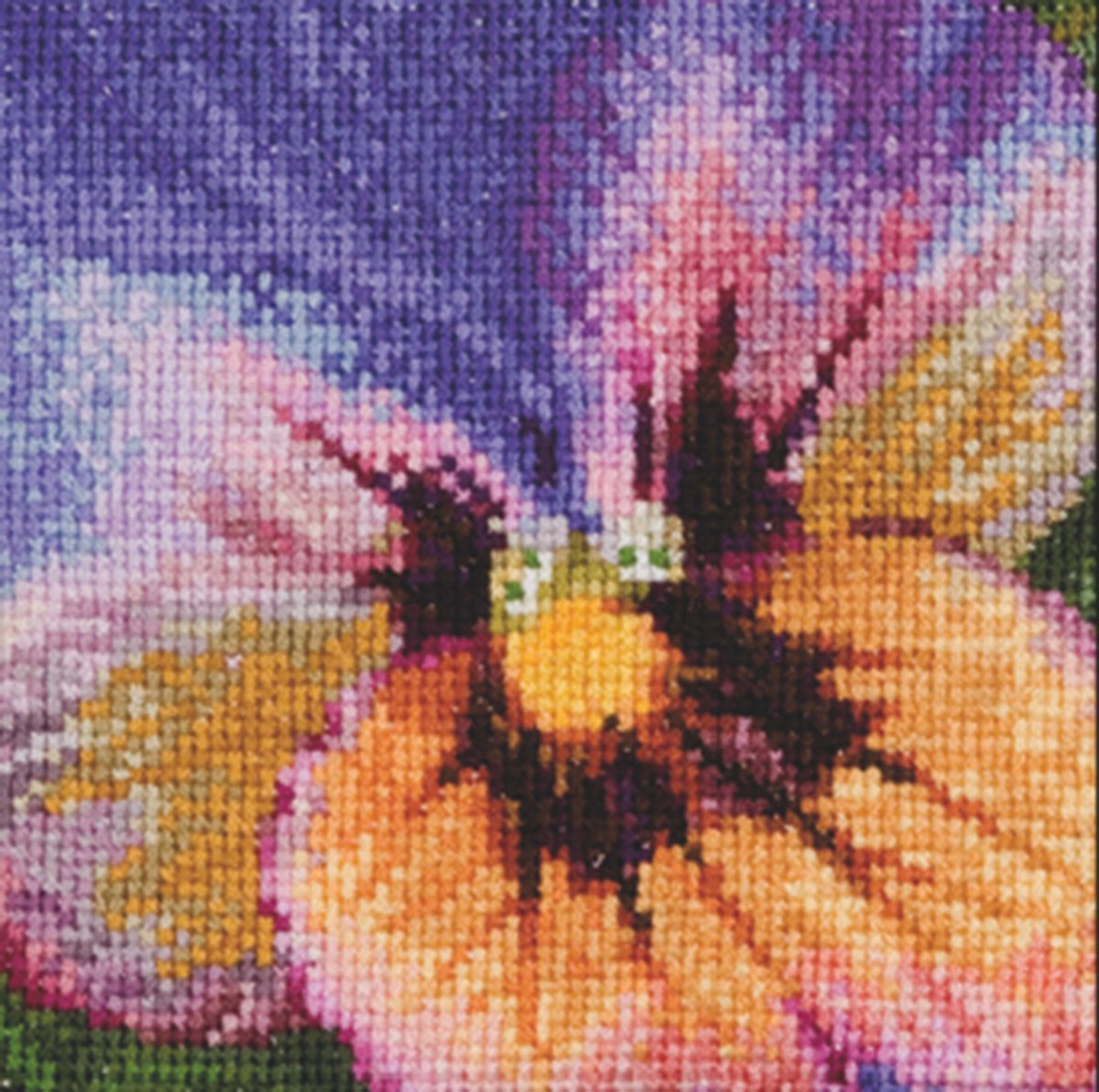 Thea Gouverneur - Borduurpakket met telpatroon - 454A - Voorgesorteerde DMC Garens - Viooltje - Aida - 10 cm x 10 cm - DIY Kit