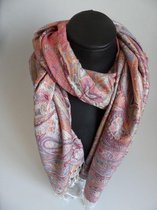 Sjaal, damessjaal, sjaaltje, figuren lengte 180 cm breedte 70 cm kleuren paars roze grijs groen blauw beige oranje franjes.