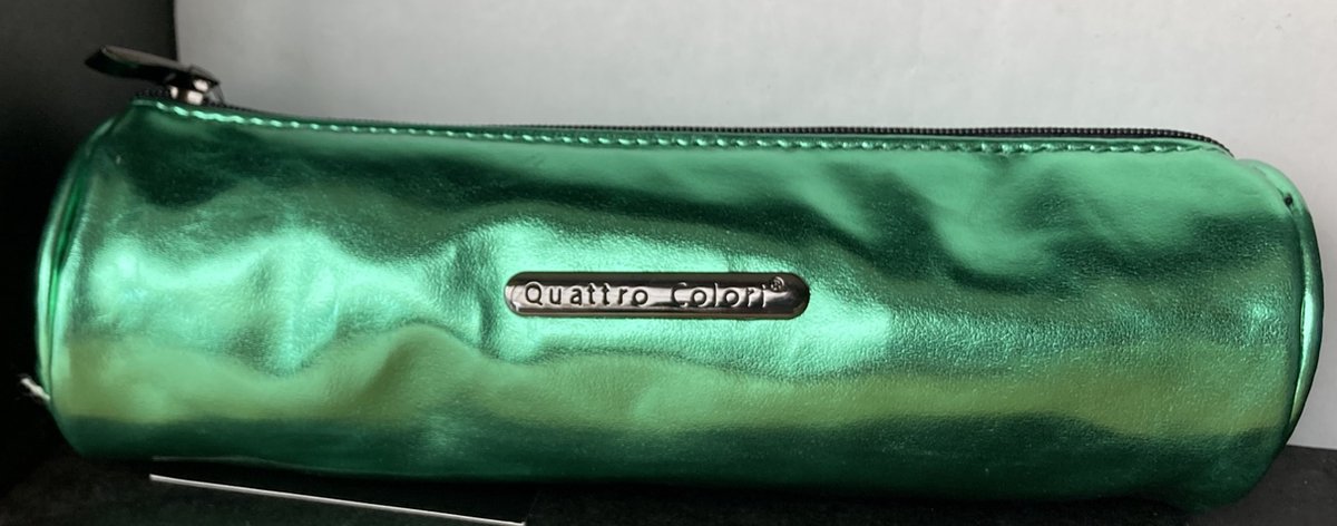 Quattro Colori - pennenzak rond - metallic groen