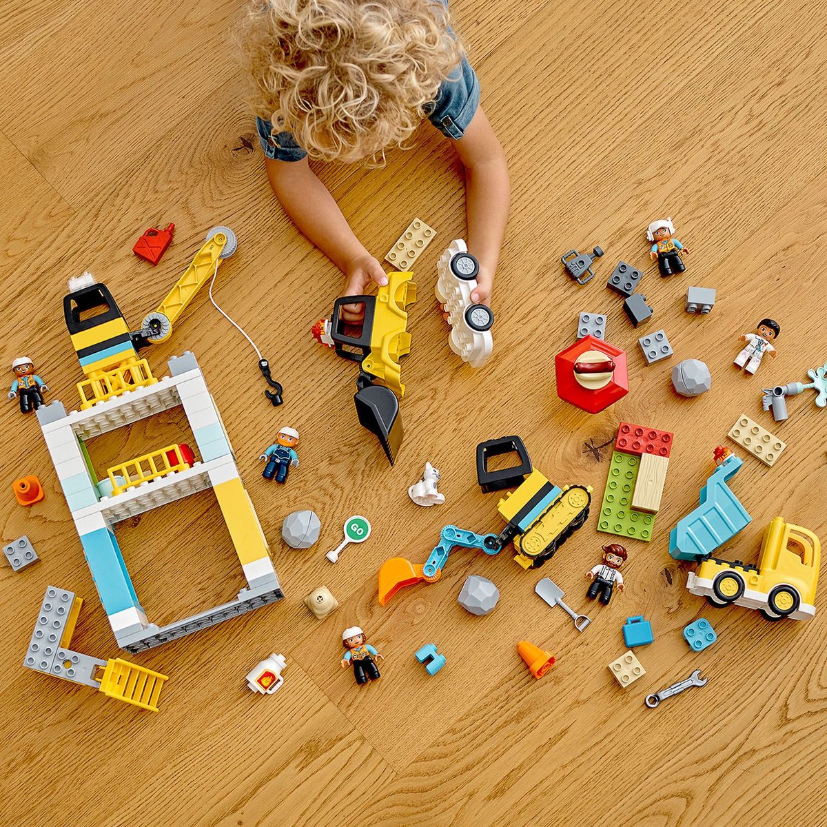 LEGO DUPLO Torenkraan & Bouwterrein 10933 — afbeelding 21