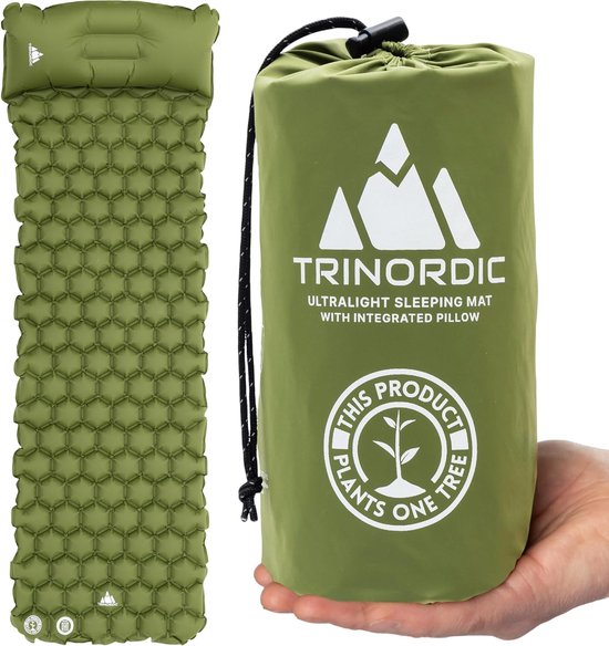 Foto: Trinordic ultralichte opblaasbare camping mat met kussen enkele luchtmatras voor ruimtebesparend comfort duurzame lichtgewicht campinguitrusting voor outdoor avonturen bosgroen