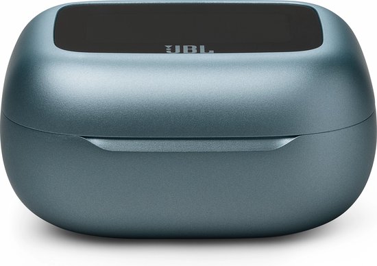 Blauw JBL oplaadcase met display en JBL logo, de oordopjes zitten er niet in.