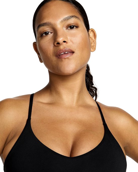 nike indy light sports bra