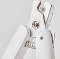 Close-up van het metalen snijgedeelte van een witte PETKIT nagelknipper met LED-lichtje.