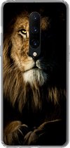 Geschikt voor OnePlus 7 Pro hoesje - Leeuw - Licht - Zwart - Siliconen Telefoonhoesje