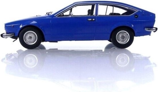 KK Scale Models 1/18 Alfa Romeo Alfetta 2000 GTV 1976 – Metal, Rouge