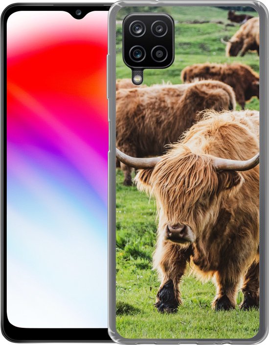 Coque Samsung Galaxy A12 - Highlanders écossais - Animaux - Herbe - Siliconen