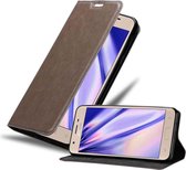 Cadorabo Hoesje geschikt voor Samsung Galaxy J3 2018 in KOFFIE BRUIN - Beschermhoes met magnetische sluiting, standfunctie en kaartvakje Book Case Cover Etui