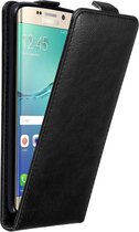Cadorabo Hoesje geschikt voor Samsung Galaxy S6 EDGE PLUS in ZWARTE NACHT - Beschermhoes in flip design Case Cover met magnetische sluiting
