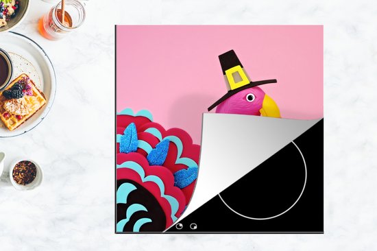 KitchenYeah® Inductie beschermer 78x78 cm - Flamingo in kalkoenkostuum - Kookplaataccessoires - Afdekplaat voor kookplaat - Inductiebeschermer - Inductiemat - Inductieplaat mat