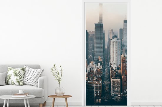 Deursticker Skyline van New York - 90x235 cm - Deurposter