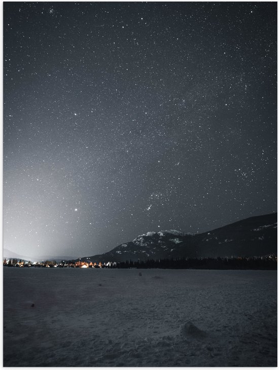 WallClassics - Poster (Matte) - Ciel étoilé sur paysage enneigé - 75x100 cm Photo sur papier affiche avec un aspect mat
