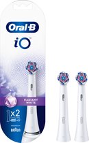 Bol.com Oral-B iO Radiant White 2 stuk(s) Wit aanbieding