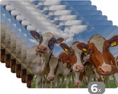 Placemat - Placemats kunststof - Koeien - Dieren - Weiland - Natuur - 45x30 cm - 6 stuks - Hittebestendig - Anti-Slip - Onderlegger - Afneembaar