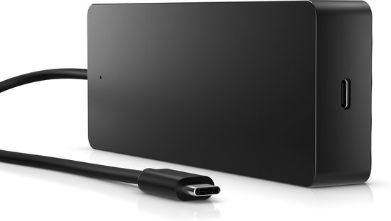 Zwarte multiport hub met USB-C-kabel en een USB-C-poort aan de zijkant.