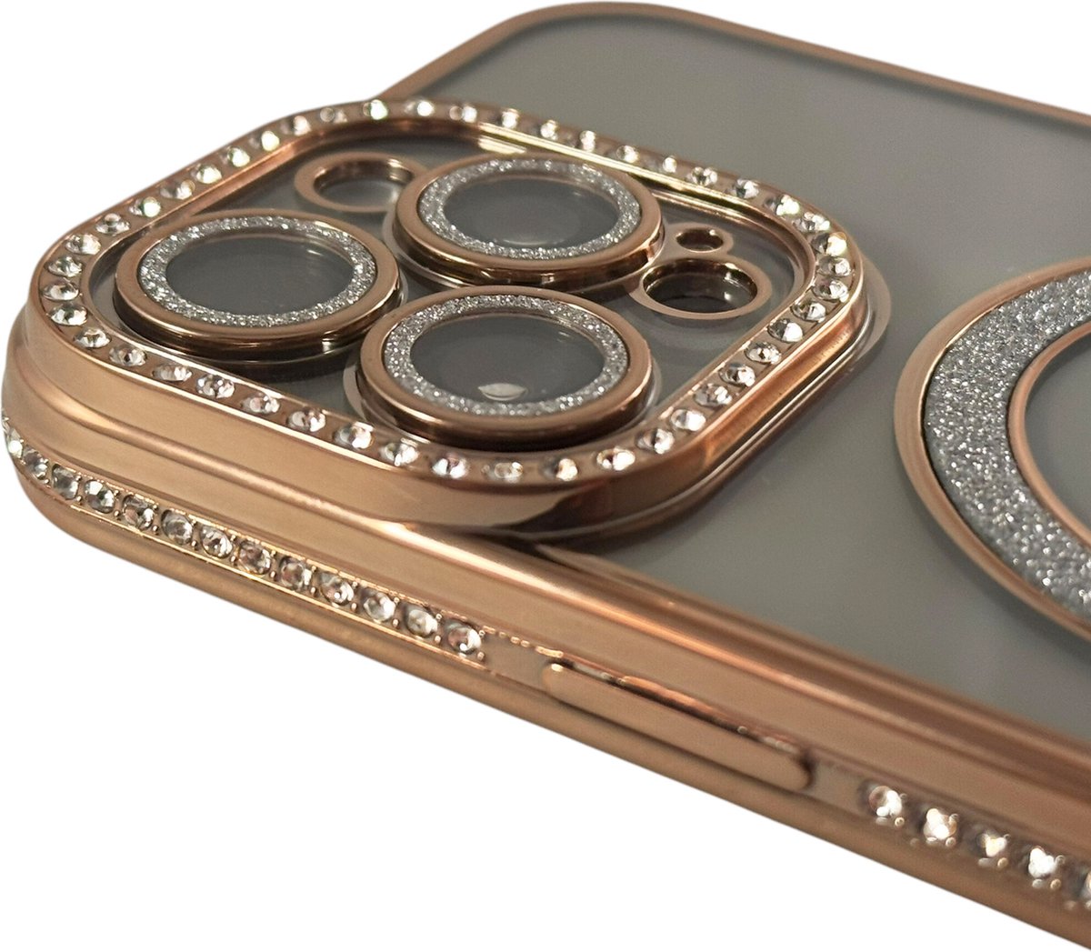 HEM Hoesje Geschikt voor iPhone 13 Pro Hoesje - Geschikt voor MagSafe - Shockproof Backcover - Goud Glitter Transparant hoesje