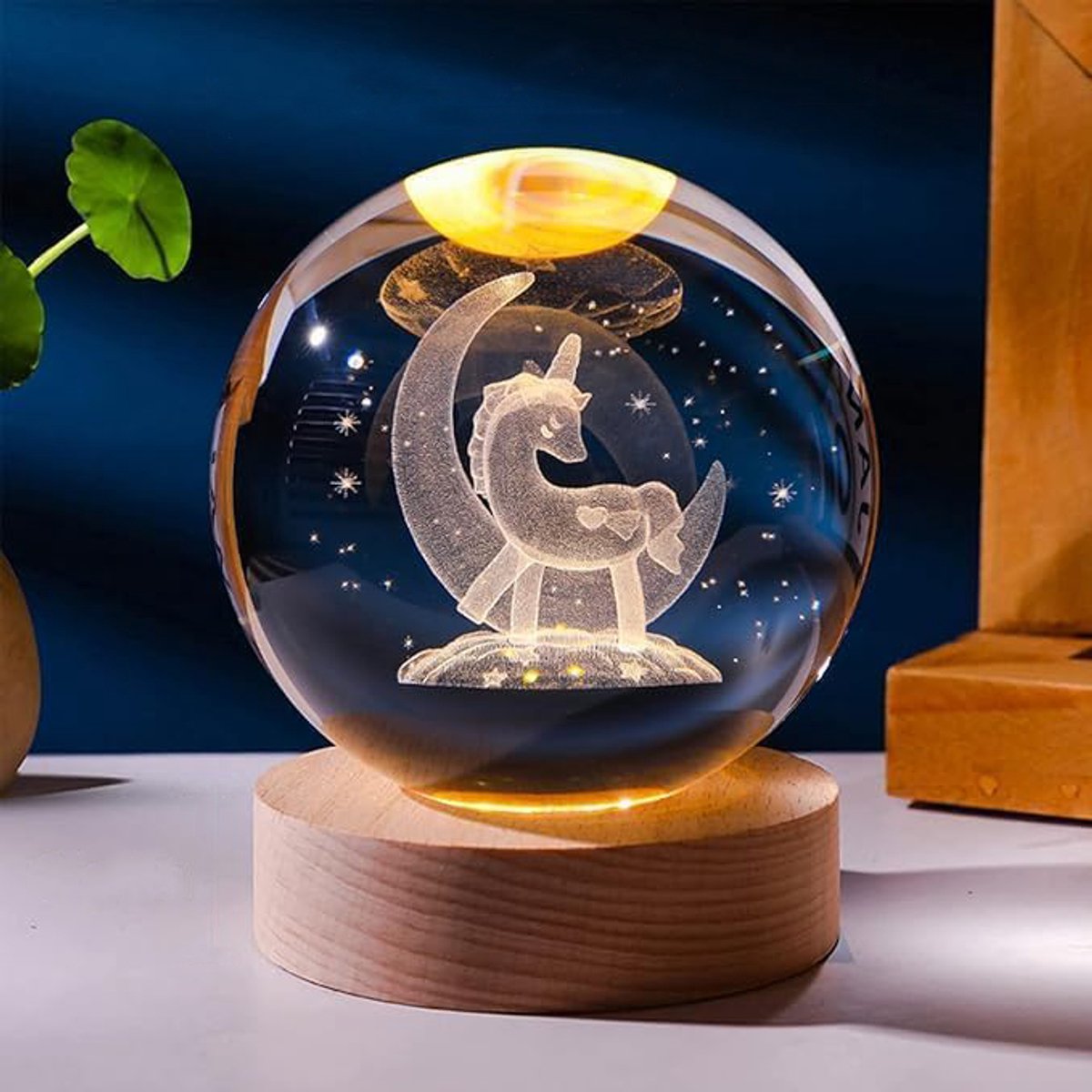 3D Kristallen Bal Nachtlampje - Unicorn - LED Glas Licht Hologram Lamp met Massief Houten Basis - Nachtlamp - Cadeau idee - Verlichting - USB aansluiting
