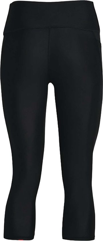 Zwarte Under Armour capri sportbroek.