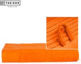 Bol.com The One Towelling Classic Badlaken - Hoge vochtopname - 100% Zacht katoen - 70 x 140 cm - Oranje aanbieding