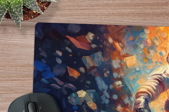 Muismat XXL 90x45 cm - Bureau onderlegger - Bureau mat Astronaut - Neon - Oranje - Ruimte - Bureaumat - Gaming mousepad xl - Bureaulegger groot - Computer deskmat - Geschikt voor Gaming Muis en Gaming PC set-up