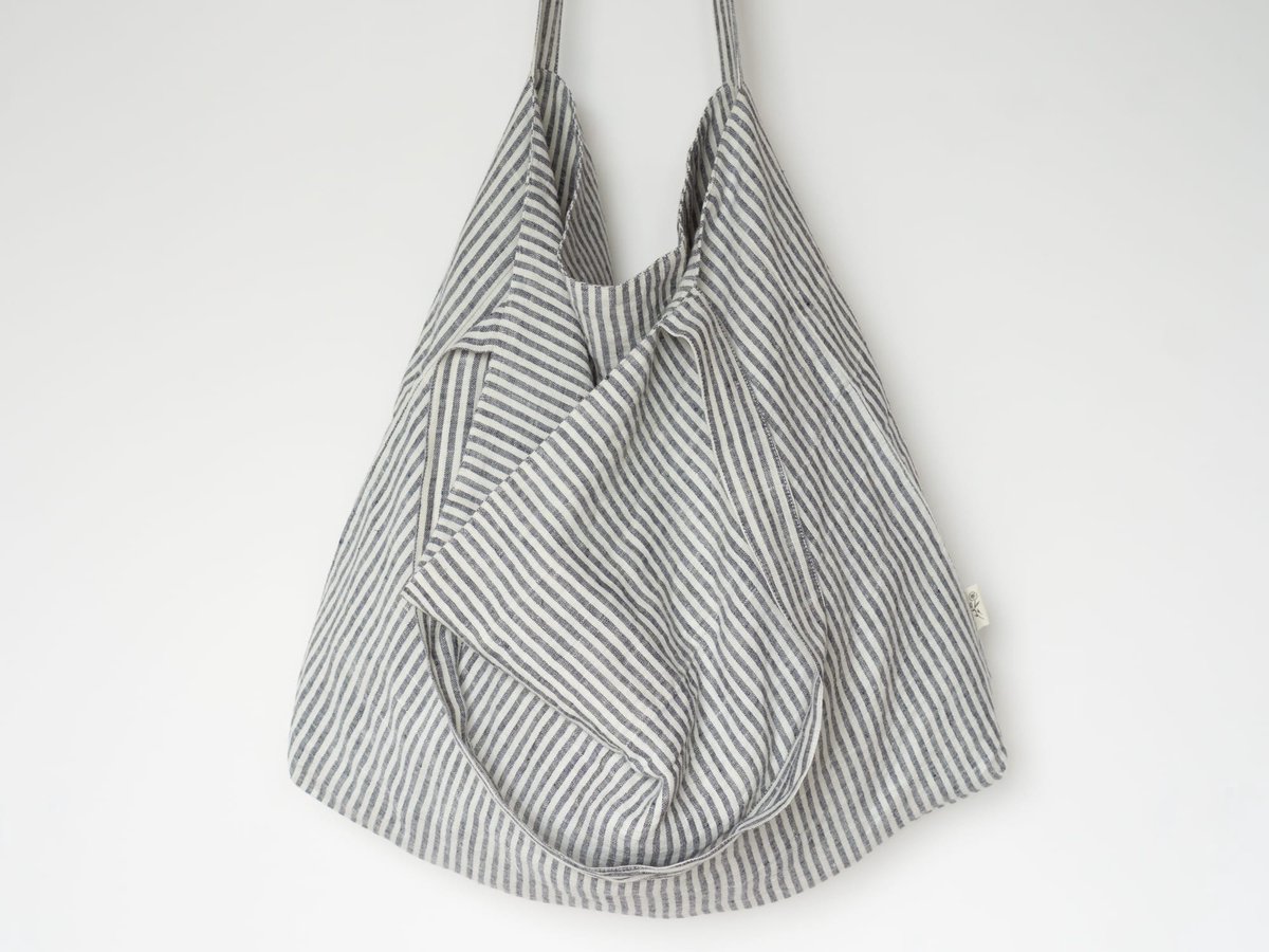Linnen Label - Duurzaam 100% Europees gewassen linnen Mom bag/ Schoudertas met binnenvakje - 58x42cm met draagbanden 80cm - Fijne streep