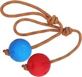 Balle pour chien avec ficelle, balle de lancer 2 pièces avec corde, balle en caoutchouc solide, durable, douce et élastique, pour l'agilité et les lancers extrêmement larges, attraper et tirer la guerre (7 cm, bleu + rouge)