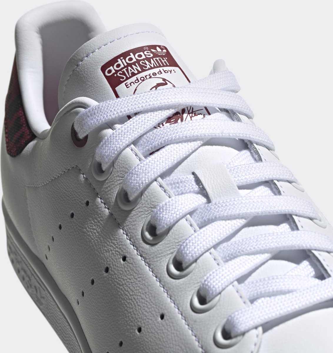 stan smith bordeaux velluto, large sale Save 50% available -  www.thebladebone.com