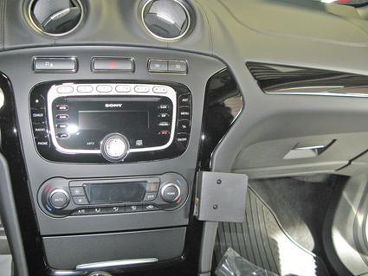 Brodit ProClip houder geschikt voor Ford Mondeo 2012-2014 Angled mount