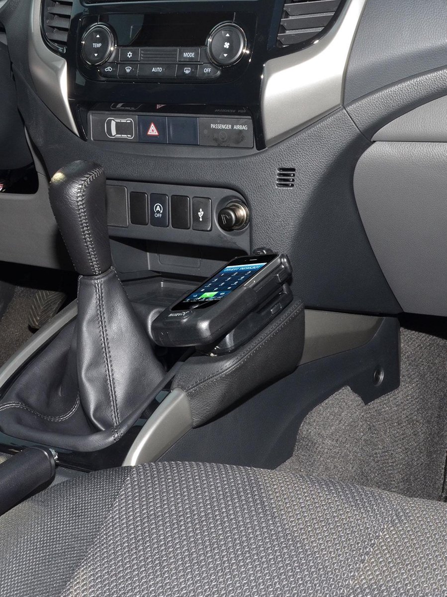 Kuda houder geschikt voor Mitsubishi L200 10/2015-2019 Kleur: Zwart