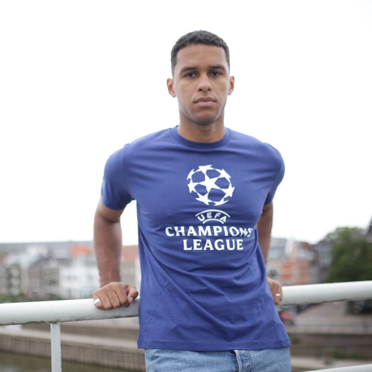 Champions League logo t-shirt senior - blauw - Maat L