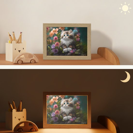 Nachtlampje 20x15 cm - Kinder lampje - Kitten - Illustratie - Bloemen - Natuur - Kat - Tafellamp kinderkamer - Slaapkamer lamp - Bedlamp kinderen - Kinderlampje stopcontact - Wandlamp babykamer - Nachtlampjes van OnlyWow — afbeelding 4